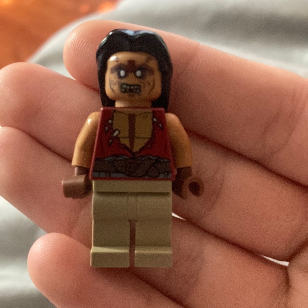 Yeoman Zombie Minifigure Lego Pirates of the Caribbean Appears in set 853219